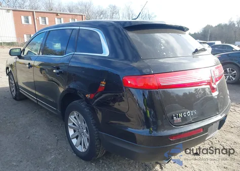 2019 Lincoln Mkt Livery from USA, damaged, VIN 2LMHJ5NK5KBL01288